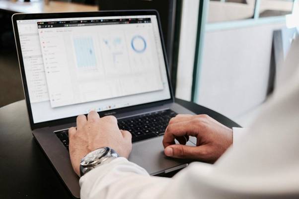 Doing proper Outlook backup